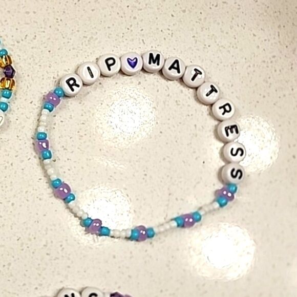 Taylor Swift Custom Friendship Bracelet - Picture 1 of 1
